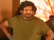 బాలయ్య దుర్మార్గుడిలా కనిపిస్తాడు.. మిగతా హీరోలు అలా కాదు.. పూరీ షాకింగ్ కామెంట్స్