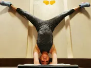 అబ్బో! కాజల్‌లో ఈ కళ కూడా ఉందా..? తలక్రిందులుగా పరేషాన్ చేసేసిందిగా!