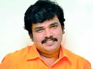 సంపూర్ణేశ్ బాబుతో బడా దర్శక నిర్మాతలు.. మాజీ సీఎం బయోపిక్ తర్వాత ఇదే.!