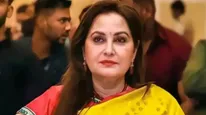 Jayaprada: పరారీలో జయప్రద... వెతుకుతున్న పోలీసులు... అసలు ఏమైందంటే?